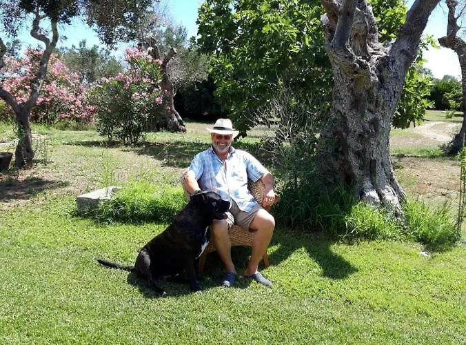Bed & Breakfast La Roccia Merine